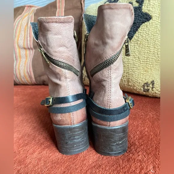 🆕 A.S.98 Distressed Blush Boots