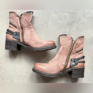 🆕 A.S.98 Distressed Blush Boots