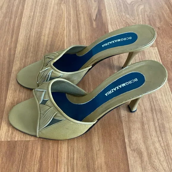 ❤️ BCBG Max Azria Shoes Size 8.5