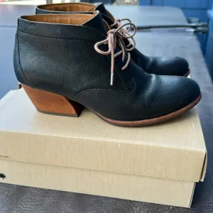 🖤🖤🖤 Kork Ease 9.5 Helene black leather shoes booties