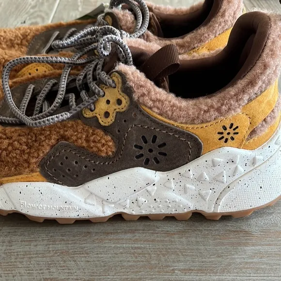 / KOTETSU MAN YMC - Faux shearling and suede sneakers - Pumpkin Orange/Brown L7