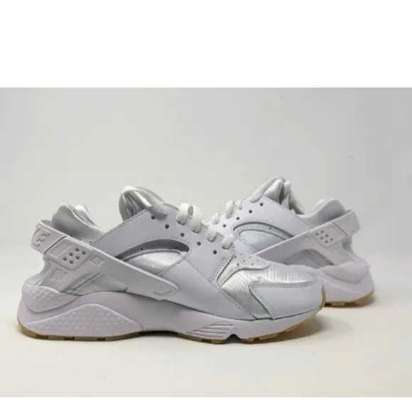 - Size 8.5 - Nike Air Huarache White Gum Original Nikes . BRAND NEW
