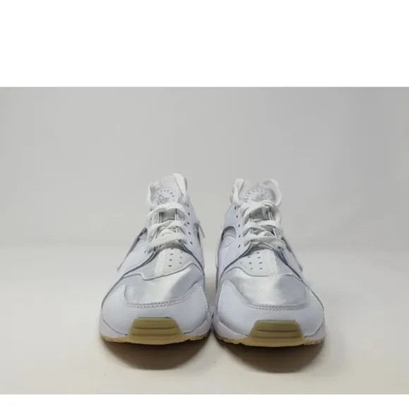 - Size 8.5 - Nike Air Huarache White Gum Original Nikes . BRAND NEW