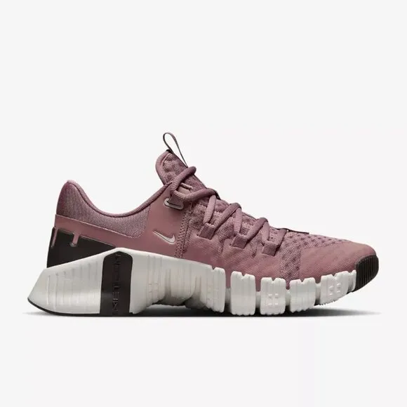 12W/10.5M - [NEW] Women's Nike Free Metcon 5 Workout Shoes DV3950-201