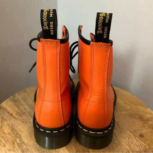 1460 Orange Smooth Leather Dr Martens Laceup Boots Sz 5