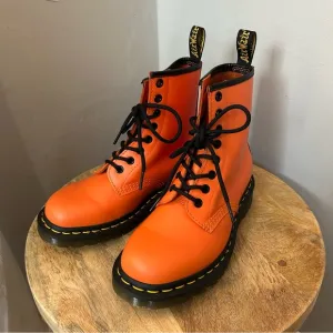 1460 Orange Smooth Leather Dr Martens Laceup Boots Sz 5