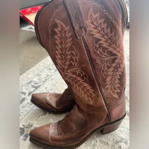 1883 Lucchese Brown boots 6 1/2B