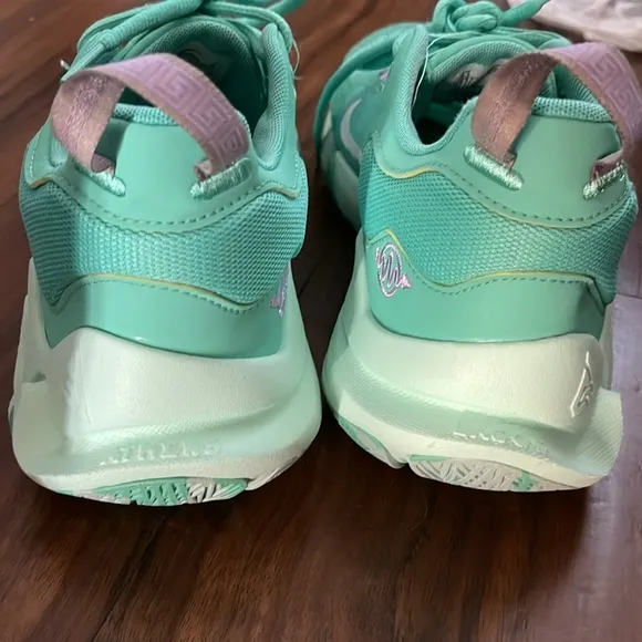 2022 Giannis Immortality 2  Mint athletic basketball shoes