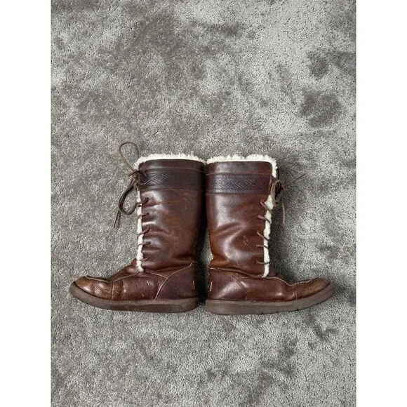 $395 UGG RARE VINTAGE!! Leather Sheepskin UNISEX Boots SIZE 7 WOMEN,‎ EU 38
