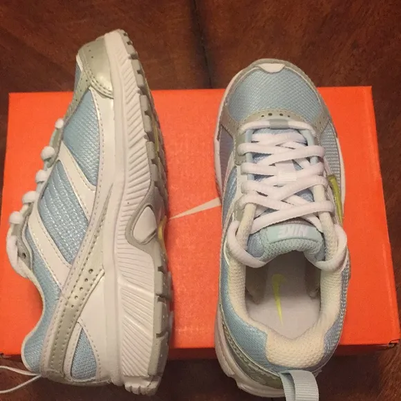 621 NIKE DART 8 GS/ps blue silver lime green girls running youth sizes 11 12 13