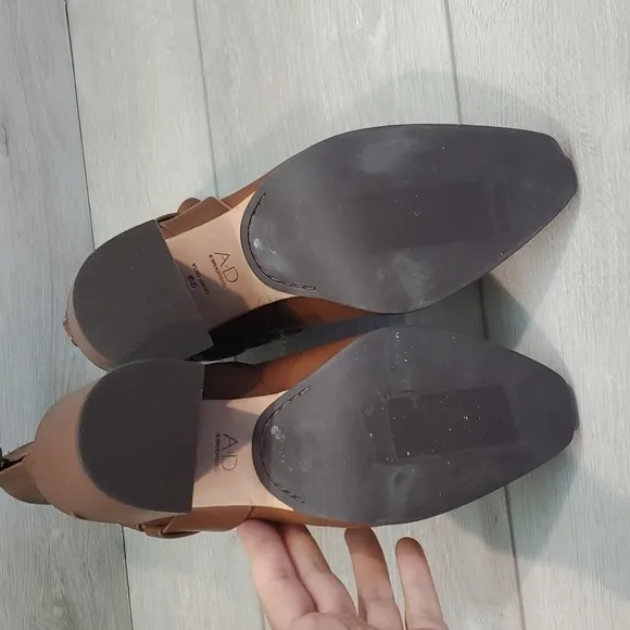 AD &amp; DAUGHTERS Womens Mid Calf Heels Leather Booties shoes sz 6.5