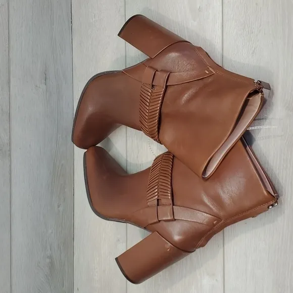 AD &amp; DAUGHTERS Womens Mid Calf Heels Leather Booties shoes sz 6.5