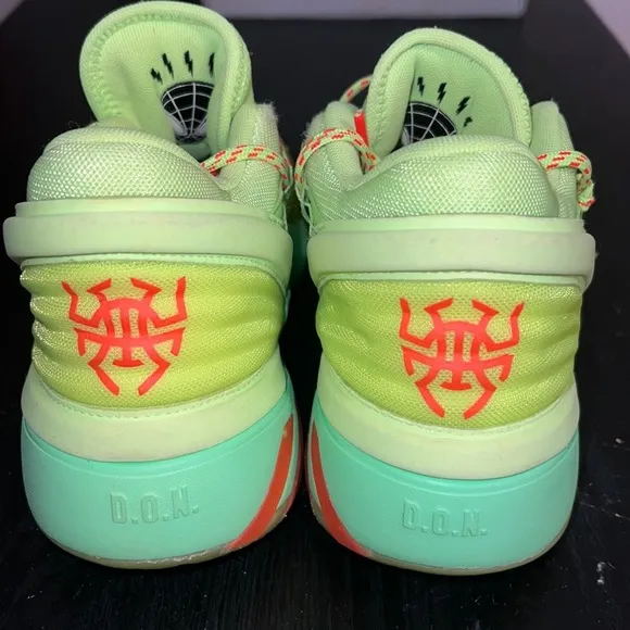 Adidas D.O.N. Issue 2 Marvel Spida Sense Basketball Athletic 2020 Size.6 1/2