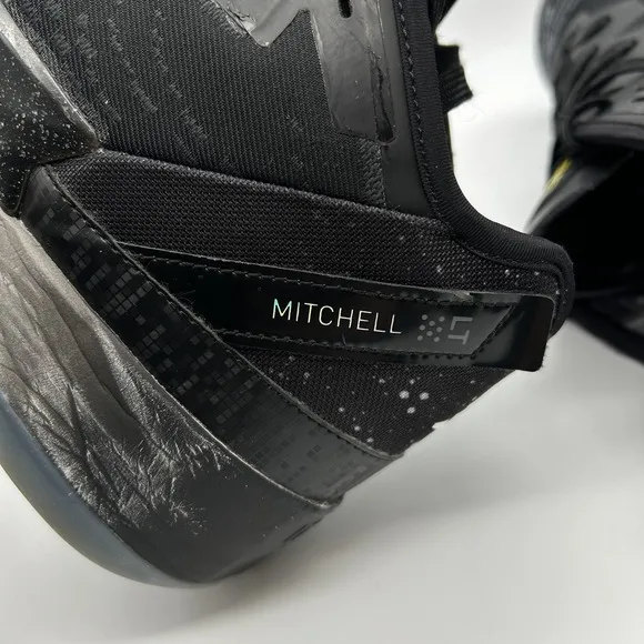 Adidas D.O.N. Issue #4 Shoes Mens Sz 14 Xbox Donovan Mitchell Basketball