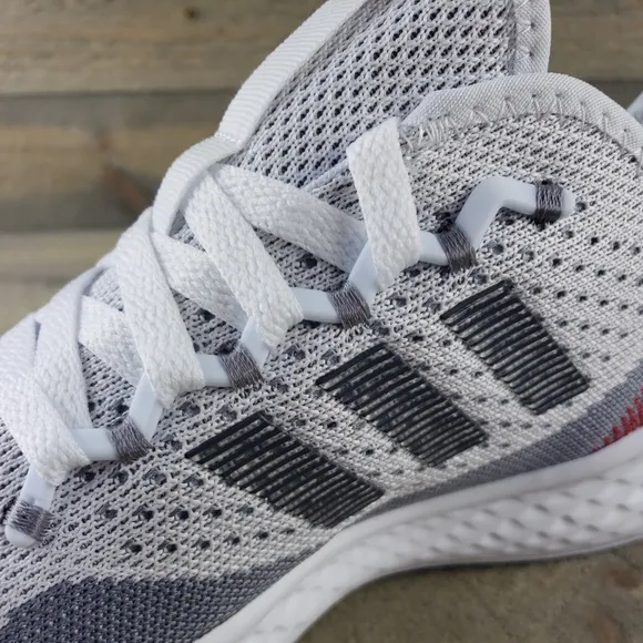 adidas Fluidflow 2.0 Mens Running Athletic Shoes Sneaker White Grey Red