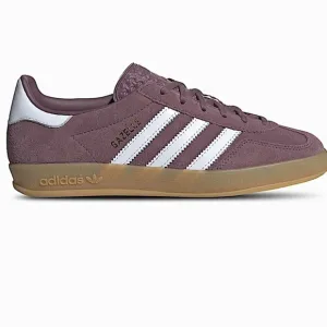 Adidas Gazelle sneakers in Shadow Fig/Cloud White/ Gum