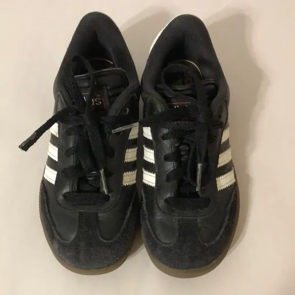 Adidas Kids Samba Black and White Shoes size 13 Kids