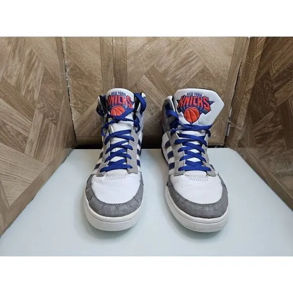 Adidas Men's New York  Knicks Fashion Basketball  Shoes White Size 12.  298