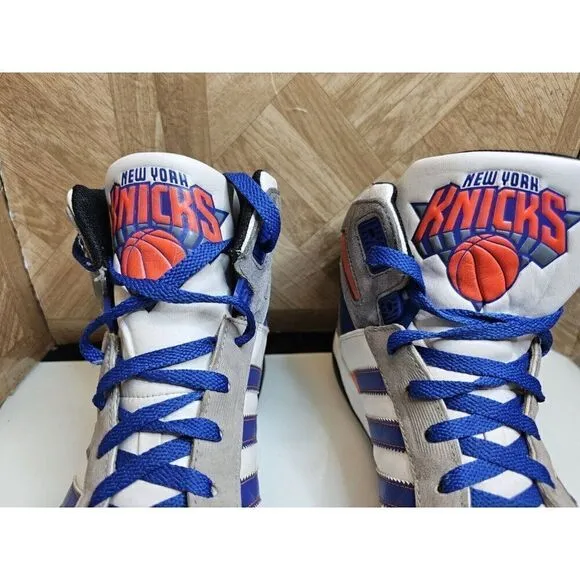 Adidas Men's New York  Knicks Fashion Basketball  Shoes White Size 12.  298