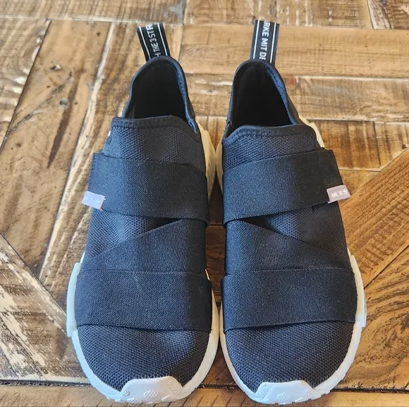 Adidas Originals NMD R1 Sneakers Black Size 8 Women's Running Shoes Black Adidas