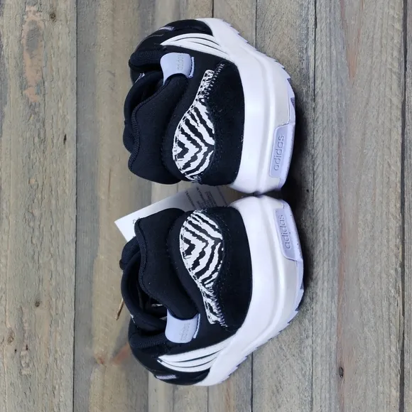 adidas Retrorun Women's Running Casual Shoes  Sneakers Black /White/Violet