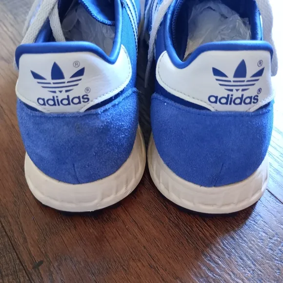 Adidas TRX vintage Men's Blue Sneakers size 9