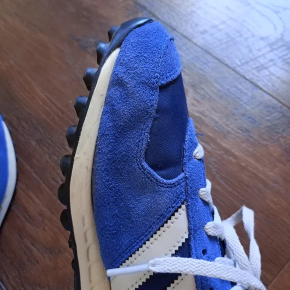 Adidas TRX vintage Men's Blue Sneakers size 9