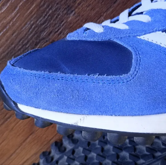 Adidas TRX vintage Men's Blue Sneakers size 9
