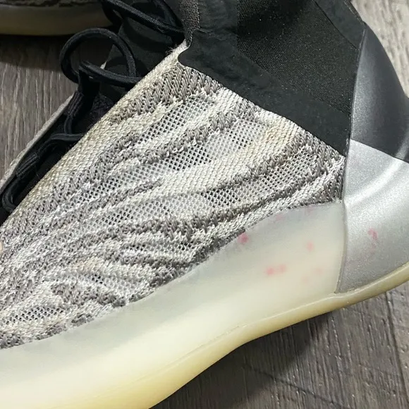 ADIDAS | YEEZY Quantum Kids Sneakers