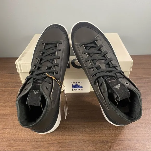 Adidas ZNSOREDHi Leather Sneaker Shoes Black White IG0437 Men’s Sz 11.5