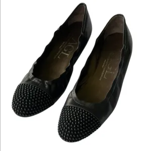 AGL Blakley Black Studded Women's Cap Toe Flats Excellent Italy Size 42 / 11.5