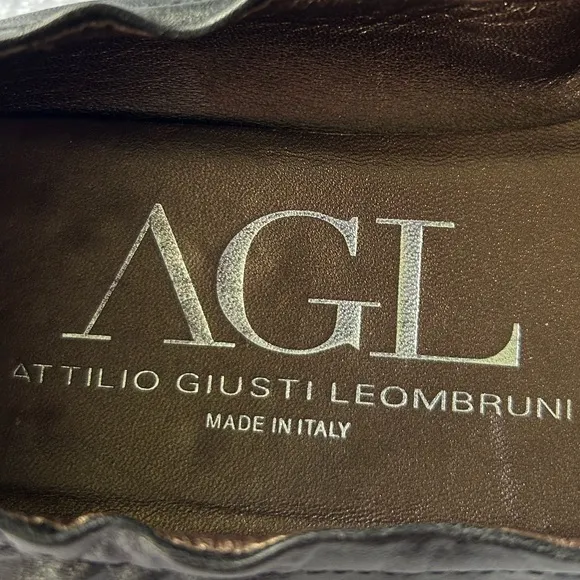 AGL Blakley Black Studded Women's Cap Toe Flats Excellent Italy Size 42 / 11.5