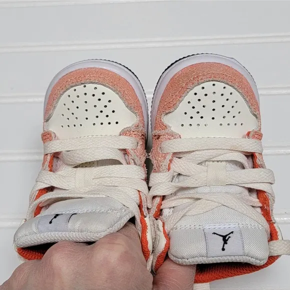 Air Jordan 1 Mid SE Orange Suede (TD) Sneakers