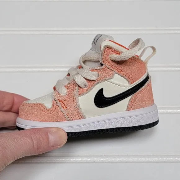 Air Jordan 1 Mid SE Orange Suede (TD) Sneakers