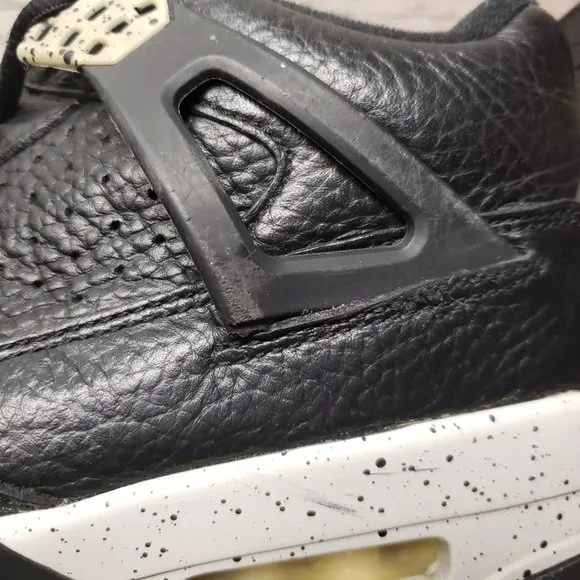 Air Jordan 4 Retro Oreo
