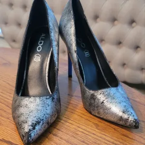 Aldo Black Cracked Genuine Leather Pointed Toe Blue Heels Shoes Stilletos