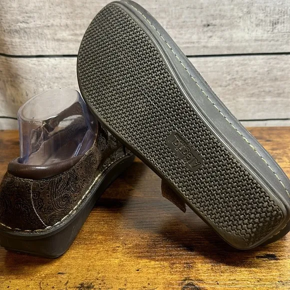 Alegria‎ Brown Leather Paisley Mary Jane Shoes Size 41
