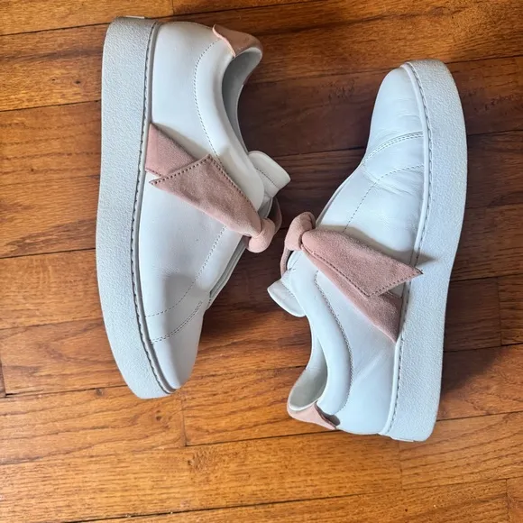 Alexandre Birman Clarita Sneakers in Pink White Suede Size 38 (US 8)