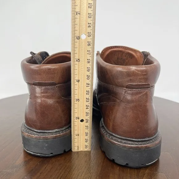 Allen Edmonds Cascade Chukka Boots Men's 9.5B Brown Leather Vibram Moc Toe 6164