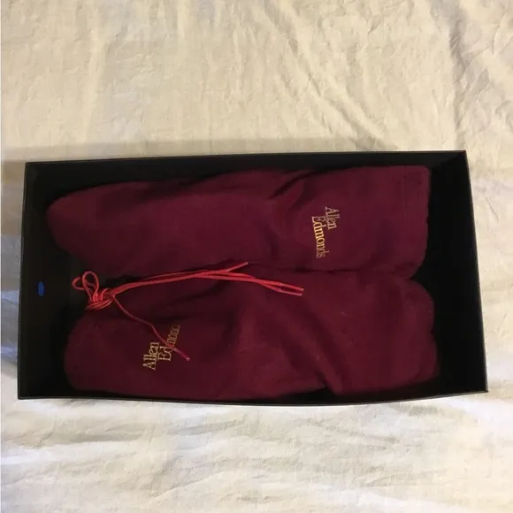 Allen Edmonds Neumok size 10.5 4065 new with box BRAND-NEW, unused and unworn