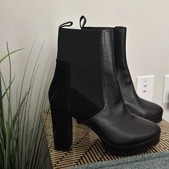 AllSaints • Women’s Leather Sahara Boots NWOT