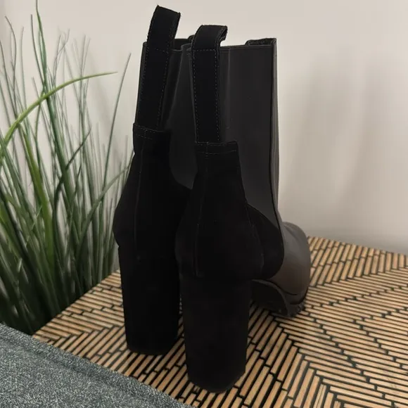 AllSaints • Women’s Leather Sahara Boots NWOT