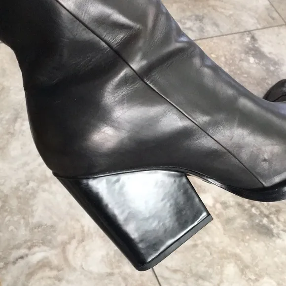 &amp; OTHER STORIES BLACK REAL GENUINE SOFT LEATHER SIDE ZIPPER BOOTS WORN 1X