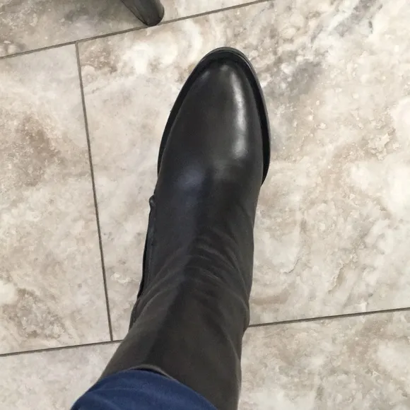 &amp; OTHER STORIES BLACK REAL GENUINE SOFT LEATHER SIDE ZIPPER BOOTS WORN 1X