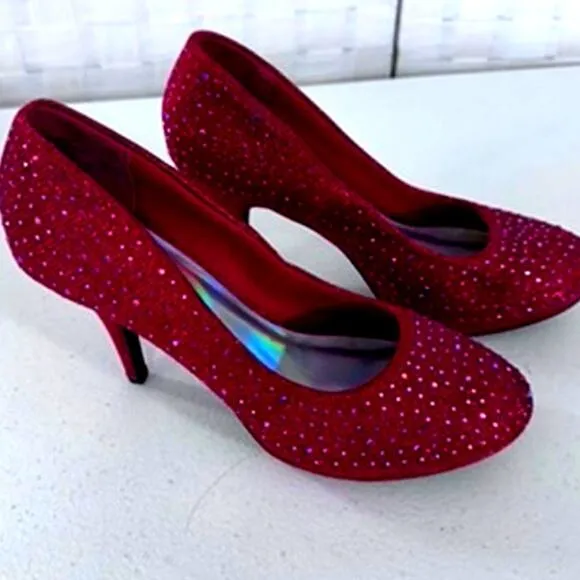 &quot;Silver Slipper&quot; Red Blingy High Heel Shoes, Dark Romance, Sexy, Christmas Vixon