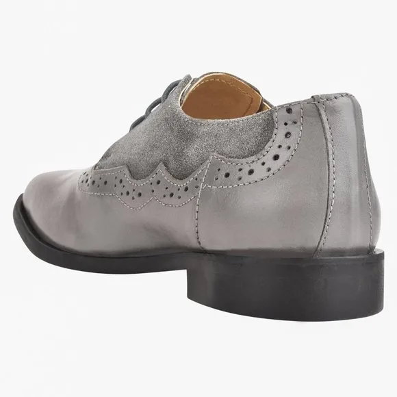 Amy Gray  Leather/Suede Oxford Style Kids Dress Shoes