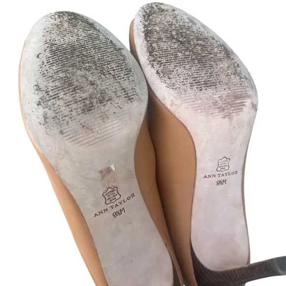 Ann Taylor camel brown buttery leather peep toe heels shoes size 9.5