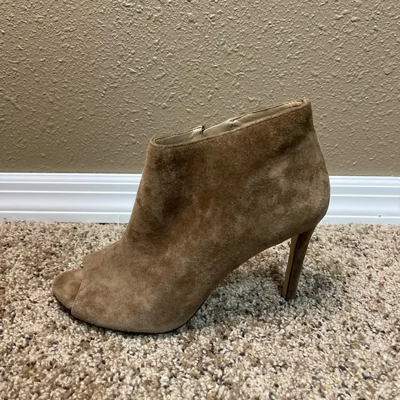 Ann Taylor Sloan Fringe Suede Peeptoe Heels Dark Caramel Women’s 6.5M