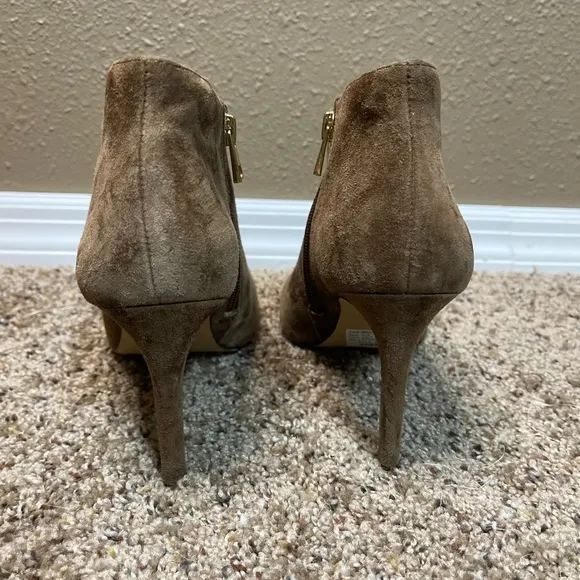Ann Taylor Sloan Fringe Suede Peeptoe Heels Dark Caramel Women’s 6.5M