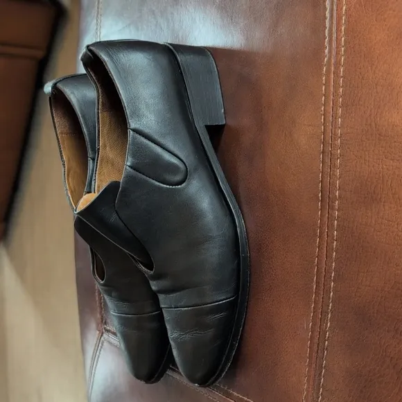 Anne Thomas Black Leather Slip-On Shoes 36